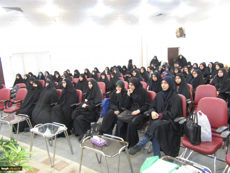 حضور همسر شهید گرانقدر سردار عفیفه در برنامه ساعت فرهنگی 3