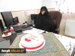 جلسه تجلیل سرپرست پردیس حضرت معصومه(س) توسط کارکنان در روز میلاد حضرت زهرا(س) 2