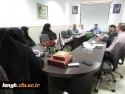 جلسه گفتگوی صمیمی کارکنان پردیس حضرت معصومه(س) و مدیر امور پردیس های استان قم 2