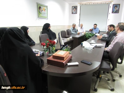 جلسه گفتگوی صمیمی کارکنان پردیس حضرت معصومه(س) و مدیر امور پردیس های استان قم