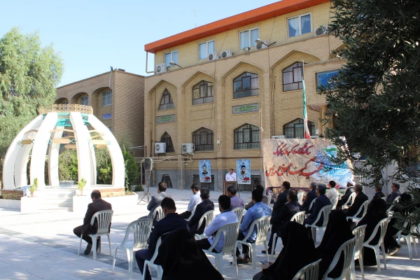 برگزار شد: مراسم سالگرد تشییع و خاکسپاری شهید گمنام دفاع مقدس 4