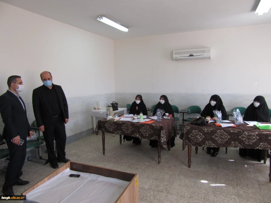 بازدید مسؤولان اداره کل آموزش و پرورش استان قم از فرایند مصاحبه داوطلبان چند برابر ظرفیت سال 99 3