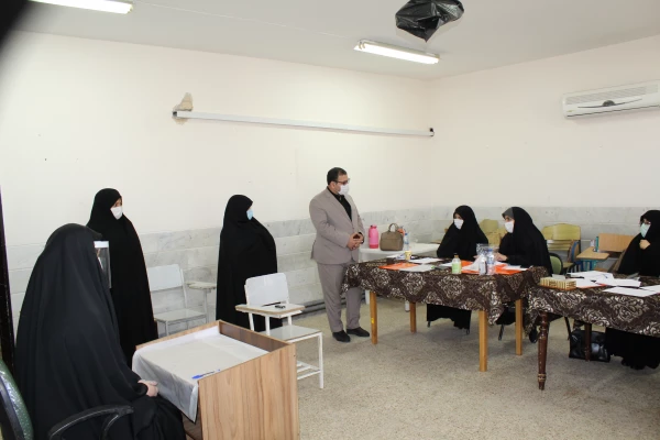 بازدید مدیر امور پردیس های دانشگاه فرهنگیان استان قم از روند مصاحبه دعوت شدگان چند برابر ظرفیت 2