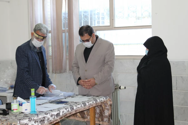 بازدید مدیر امور پردیس های دانشگاه فرهنگیان استان قم از روند مصاحبه دعوت شدگان چند برابر ظرفیت 3