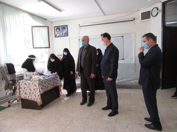 بازدید مدیر کل آموزش و پرورش استان قم و همراهان از فرایند مصاحبه معرفی شدگان چند برابر ظرفیت سال 99 2