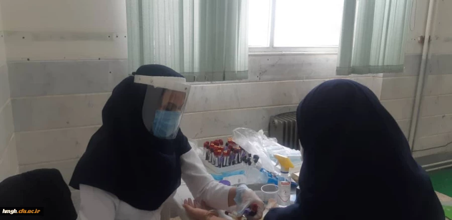 انجام آزمایشات چکاپ پزشکی کارکنان پردیس حضرت معصومه(س) 2