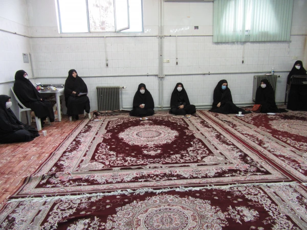 برگزار شد: 

آخرین جلسه شورای اداری در سال جاری 4