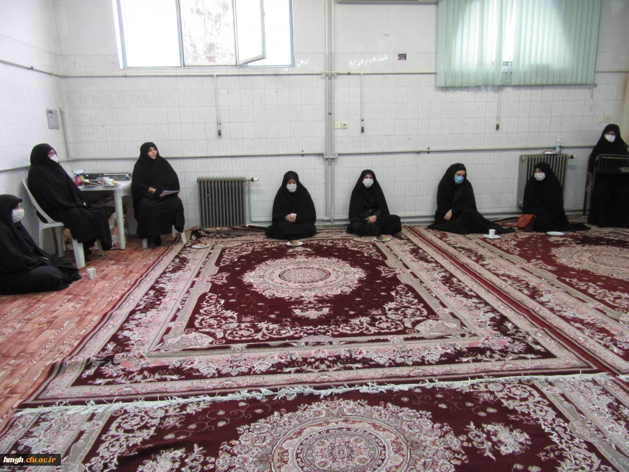 برگزار شد: 

آخرین جلسه شورای اداری در سال جاری 4