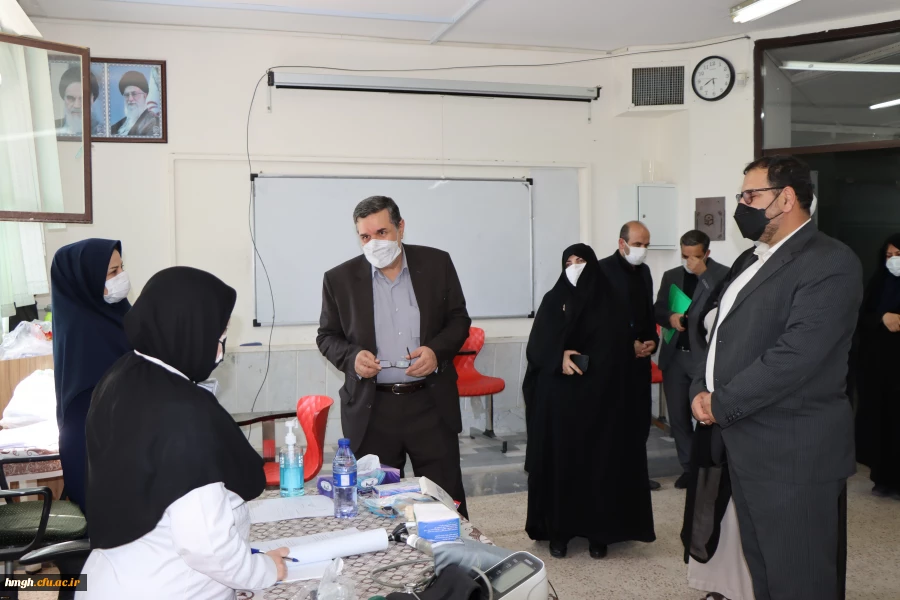 بازدید رییس دانشگاه فرهنگیان از فرآیند اجرای مصاحبه پذیرفته شدگان چند برابر ظرفیت استان قم 4
