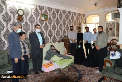 به مناسبت هفته دفاع مقدس و شروع سال تحصیلی جدید

دیدار با خانواده دانشجو معلم شهید محمدرضا فلکی