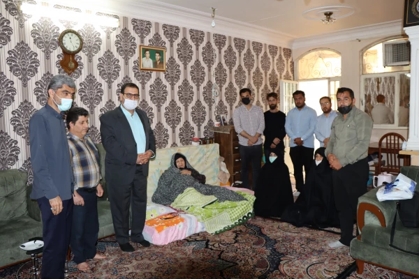 بمناسبت هفته دفاع مقدس و شروع سال تحصیلی جدید

دیدار با خانواده دانشجو معلم شهید محمدرضا فلکی 2