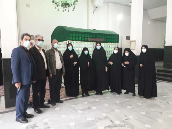 به مناسبت هفته کتاب و کتابخوانی: 

بازدید از کتابخانه آیت الله مرعشی(ره) 2