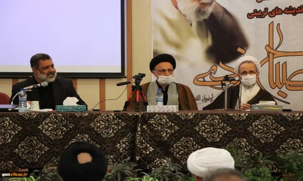 آیت الله رجبی رئیس مؤسسه علمی و پژوهشی امام خمینی(ره):

آیت الله مصباح یزدی هم معلم بود و هم مربی 2