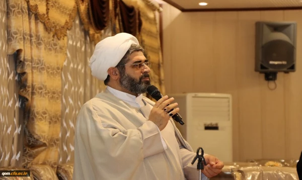 در استان قم برگزار شد:

جشن میلاد بانوی آب و آینه حضرت زهرا(س)، روز زن و گرامیداشت مقام مادر 2