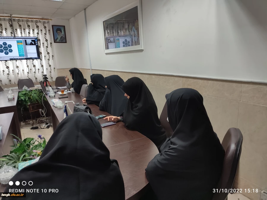 برگزار شد: 

نشست علمی "تبیین رابطه ساختاری بین هیجانات اساتید و مدیریت با میانجیگری خود کار آمدی در دانشگاه فرهنگیان" 2