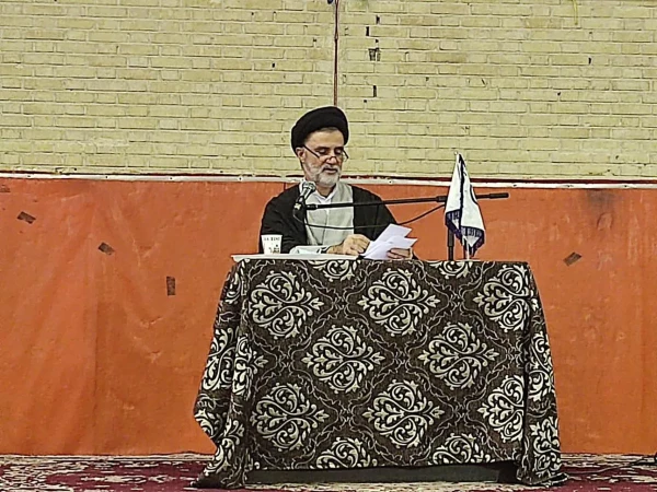 نشست آزاد اندیشی با حضور حجه الاسلام سید محمود نبویان   3