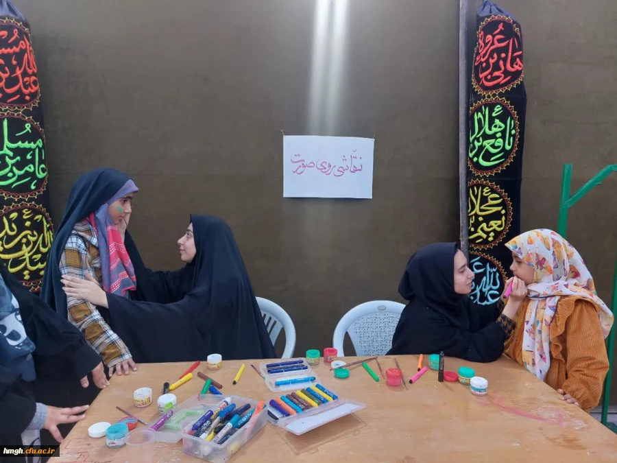 شرکت دانشجو معلمان در غرفه کودک نمایشگاه سرزمین من 2