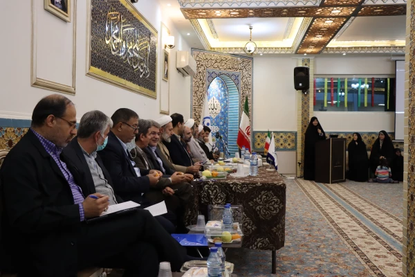 برگزار شد: 

نشست صمیمانه و پرسش و پاسخ رییس دانشگاه فرهنگیان با دانشجومعلمان پردیس حضرت معصومه (س) 2