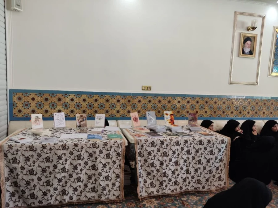 کرسی آزاد اندیشی با موضوع وهابیت و جریان های تکفیری برگزار شد. 3