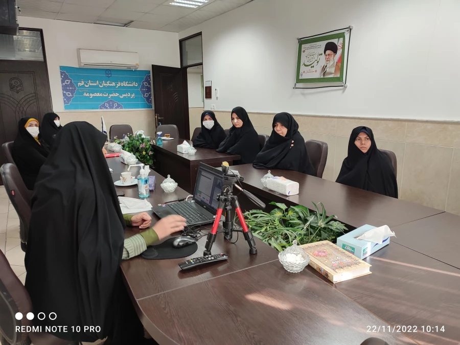 برگزار شد: 

نشست علمی «واکاوی مؤلفه های تربیت انقلابی زمینه ساز تمدن اسلامی»  2