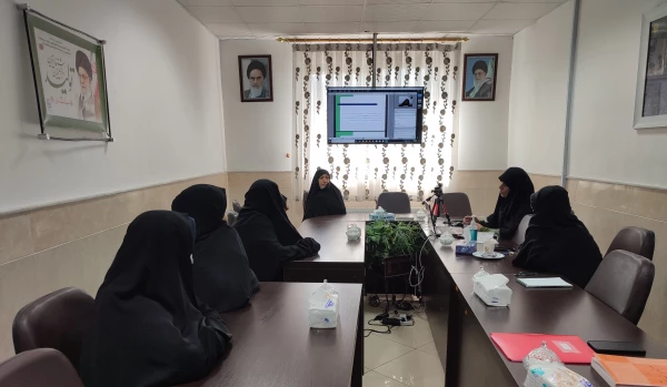 نشست علمی «واکاوی مؤلفه های تربیت انقلابی زمینه ساز تمدن اسلامی»  3