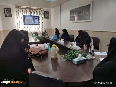 به مناسبت هفته پژوهش برگزار شد: 

نشست علمی با عنوان «تحلیل پدیدار شناسانه نقاره خوانی در حرم مقدس رضوی» 