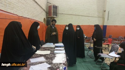 بازدید مدیر امور پردیس های دانشگاه فرهنگیان استان قم از محل برگزاری امتحانات پایان نیمسال اول