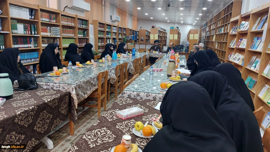 با حضور مدیر امور پردیس های دانشگاه فرهنگیان استان قم برگزار شد:  

جلسه شورای اداری پردیس حضرت معصومه(س) 2