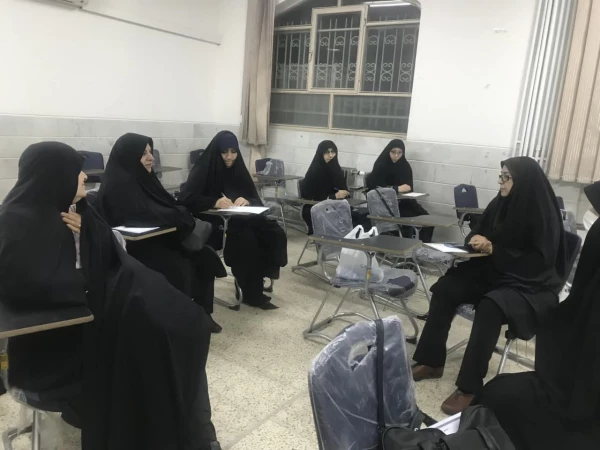 برگزاری هم اندیشی اساتید پردیس حضرت معصومه(س) 2