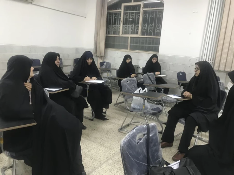 برگزاری هم اندیشی اساتید پردیس حضرت معصومه(س) 2