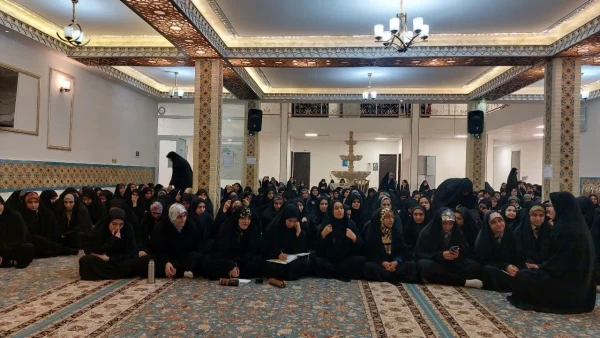 با حضور رئیس اداره حراست امور پردیس های دانشگاه فرهنگیان استان قم برگزار شد:

 کارگاه آسیب های دانش آموزی ویژه دانشجومعلمان  2