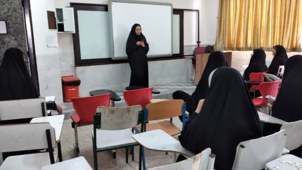 برگزاری جلسات دفاع از کارنمای معلمی (پروژه) 2