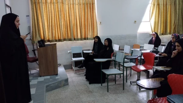 برگزاری جلسات دفاع از کارنمای معلمی (پروژه) 2