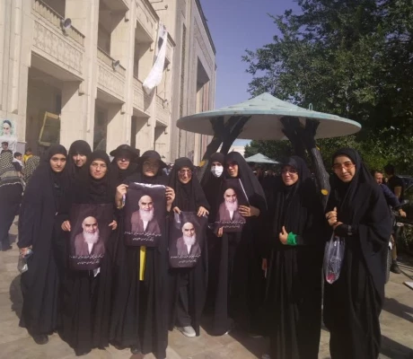 حضور دانشجو معلمان  پردیس حضرت معصومه(س) در مراسم سالگرد رحلت امام خمینی(ره) 2