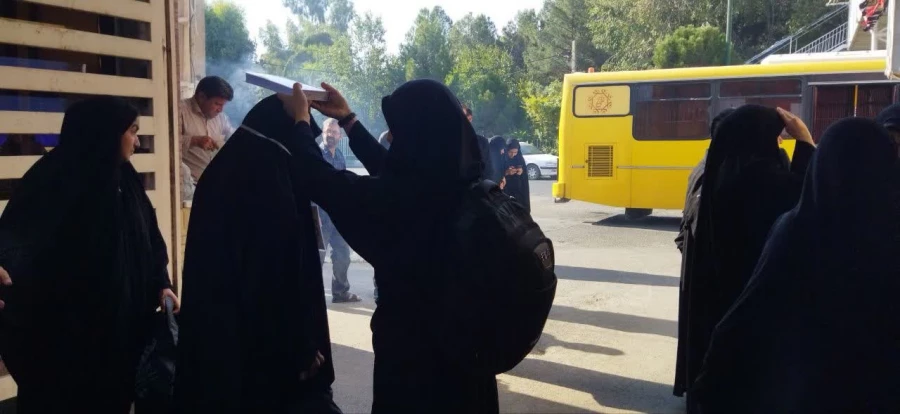 مراسم بدرقه دانشجومعلمان پردیس حضرت معصومه(س) جهت شرکت در راهپیمایی اربعین حسینی 2