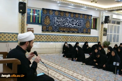 به مناسبت ایام سوگواری رحلت پیامبر اکرم(ص) و شهادت امام حسن مجتبی(ع) و امام رضا(ع) در پردیس حضرت معصومه(س) برگزار شد: 

مجلس عزاداری در سرای دانشجویی     