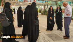 به مناسبت هفته دفاع مقدس توسط دانشجومعلمان پردیس حضرت معصومه(س) انجام شد: 

عطرافشانی مزار شهدای گلزار شهدا  2