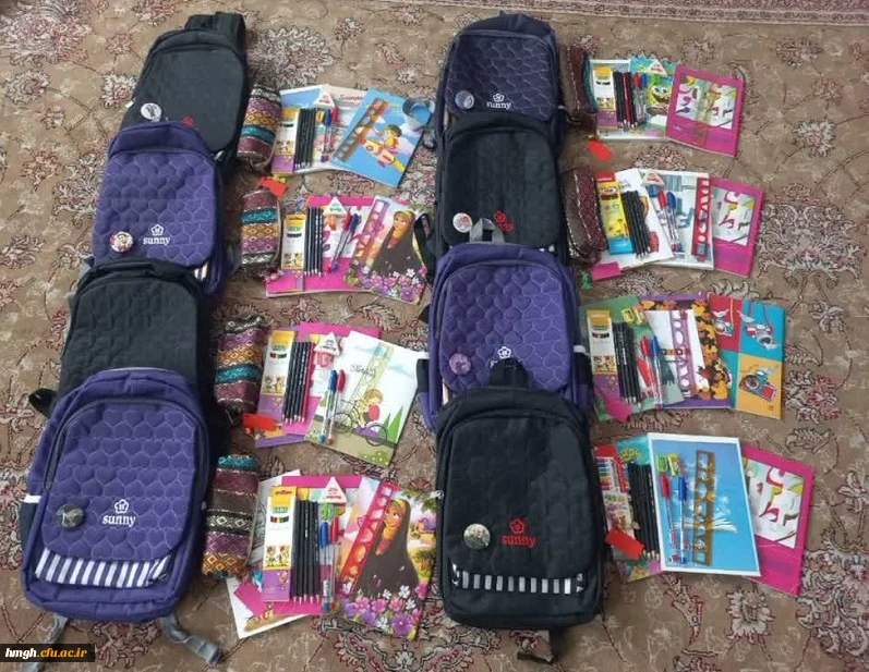 به مناسبت آغاز سال تحصیلی انجام شد: 

اهدای لوازم مورد نیاز به دانش آموزان کم برخوردار     2