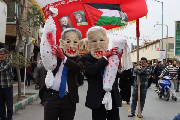 شرکت در راهپیمایی 13 آبان     10