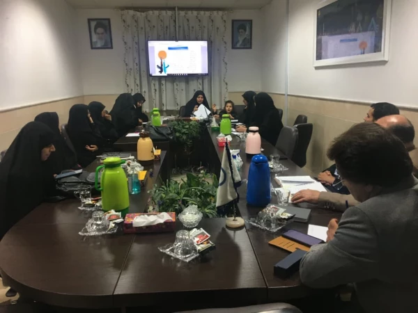 با حضور اساتید دانشگاه فرهنگیان استان قم برگزار شد: 

شب شعر و ادب غزه 2