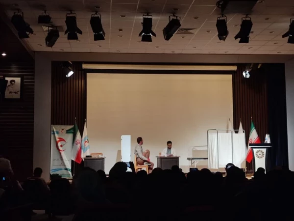 شرکت اعضای کانون هلال احمر پردیس حضرت معصومه(س) در مراسم گرامیداشت سالروز تأسیس سازمان جوانان جمعیت هلال احمر 2