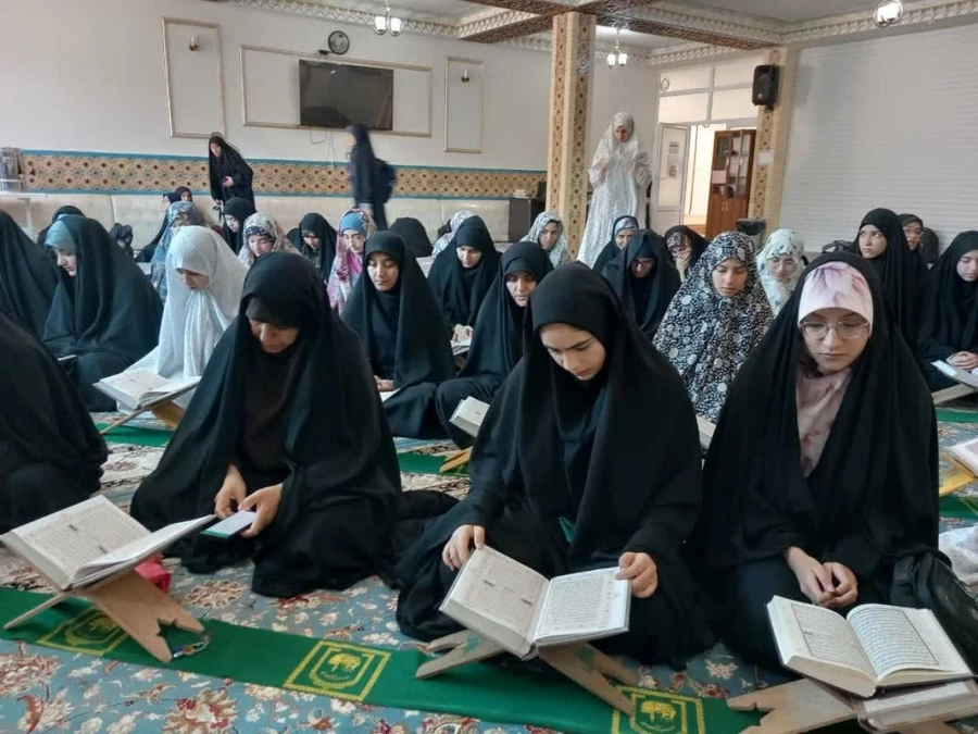 برگزاری محفل انس با قرآن  4