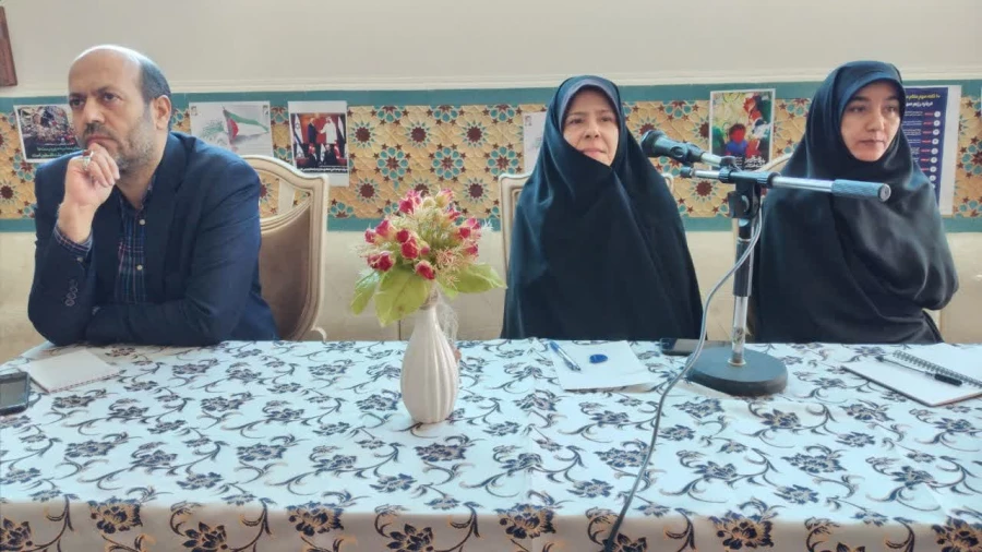 برگزاری نشست صمیمی مسؤولان و دانشجومعلمان پردیس حضرت معصومه(س) 2