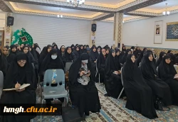 به مناسبت هفته کتاب و کتابخوانی در پردیس حضرت معصومه(س) برگزار شد: 

کارگاه آشنایی با پایگاه های اطلاعاتی تحت اشتراک دانشگاه فرهنگیان 2