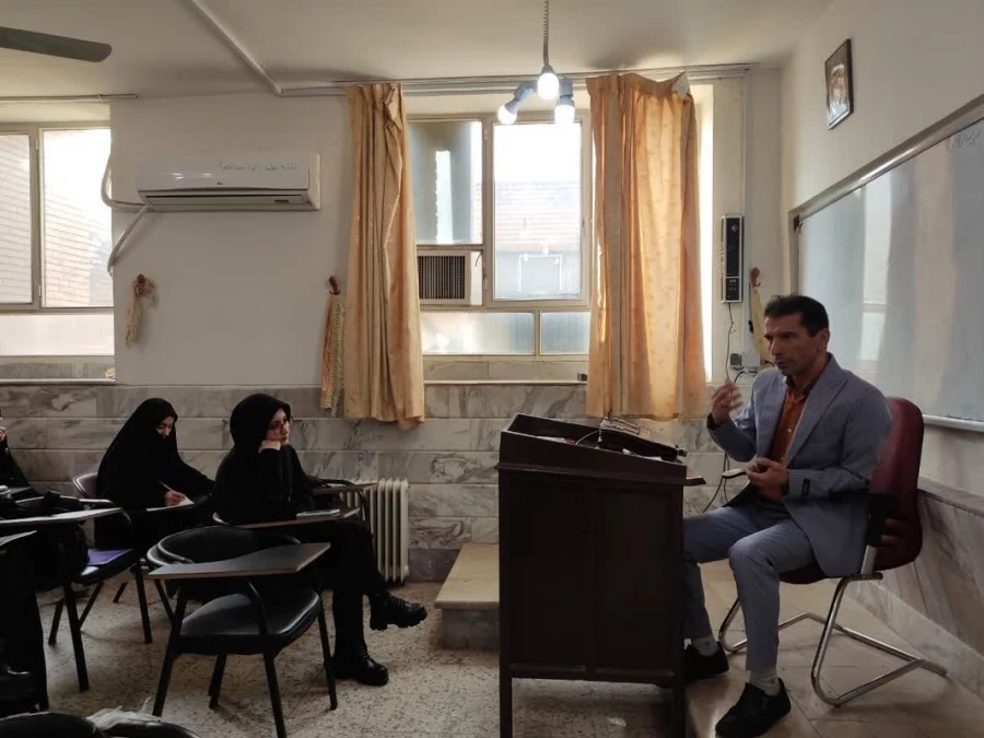 برگزاری کارگاه فن بیان و سخنوری   3