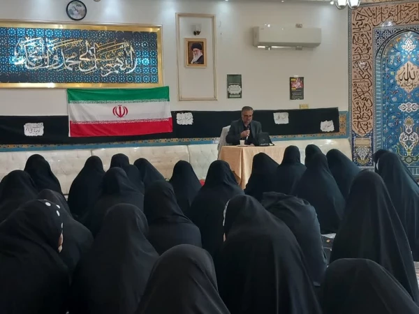 با حضور دانشجومعلمان پردیس حضرت معصومه(س) برگزار شد:

مراسم استقبال از شهید گمنام  2