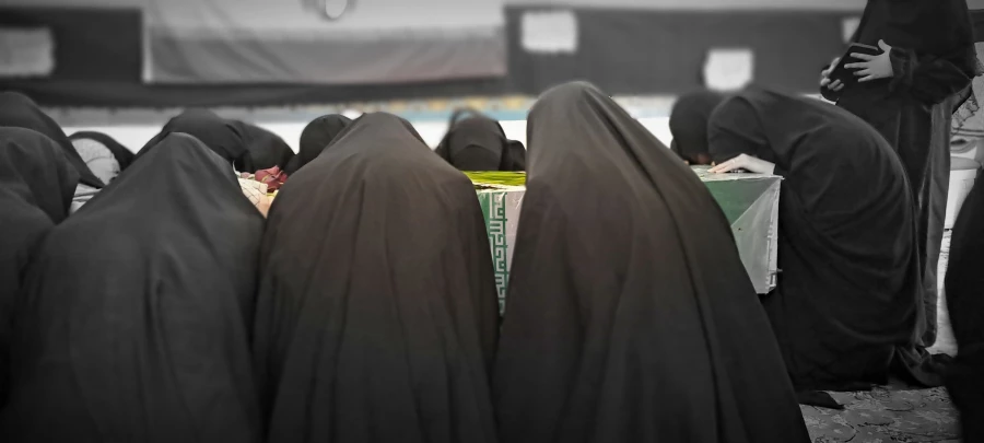 با حضور دانشجومعلمان پردیس حضرت معصومه(س) برگزار شد:

مراسم استقبال از شهید گمنام  2