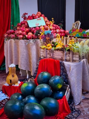با حضور مسؤولان، کارکنان و دانشجومعلمان پردیس حضرت معصومه(س) برگزار شد: 

آیین شب یلدا در سرای دانشجویی 2
