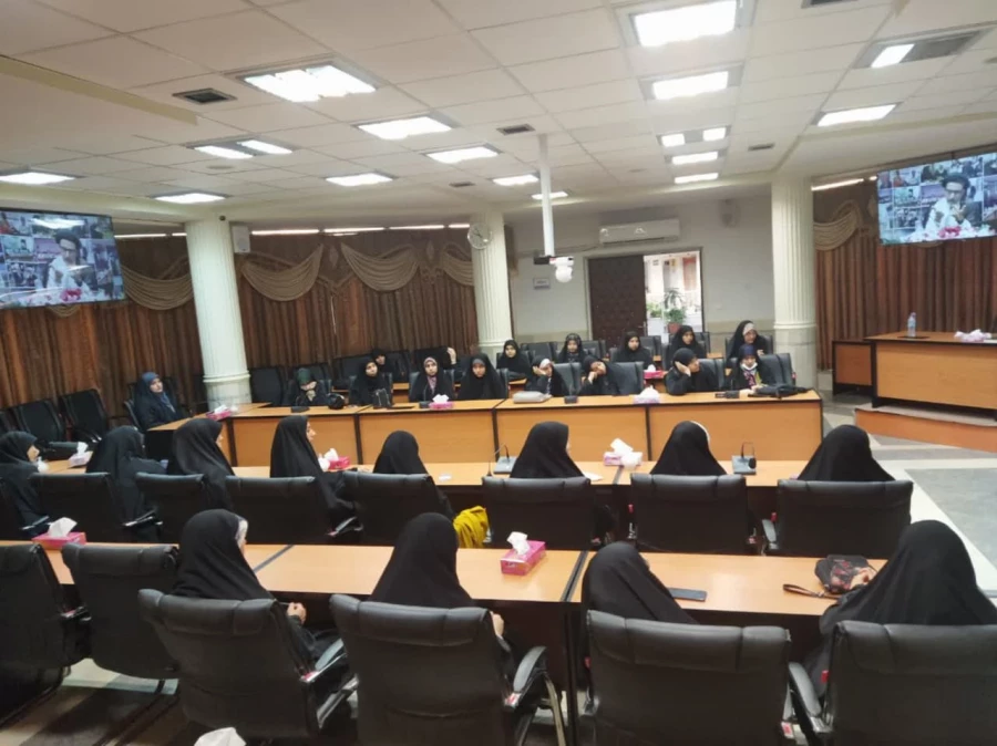 بازدید از کتابخانه دانشگاه ادیان و مذاهب 6