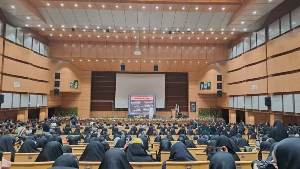 همراه با دانشجومعلمان دانشگاه های فرهنگیان سراسر کشور: شرکت دانشجومعلمان پردیس حضرت معصومه(س) در اردوی راهیان نور مقاومت   2